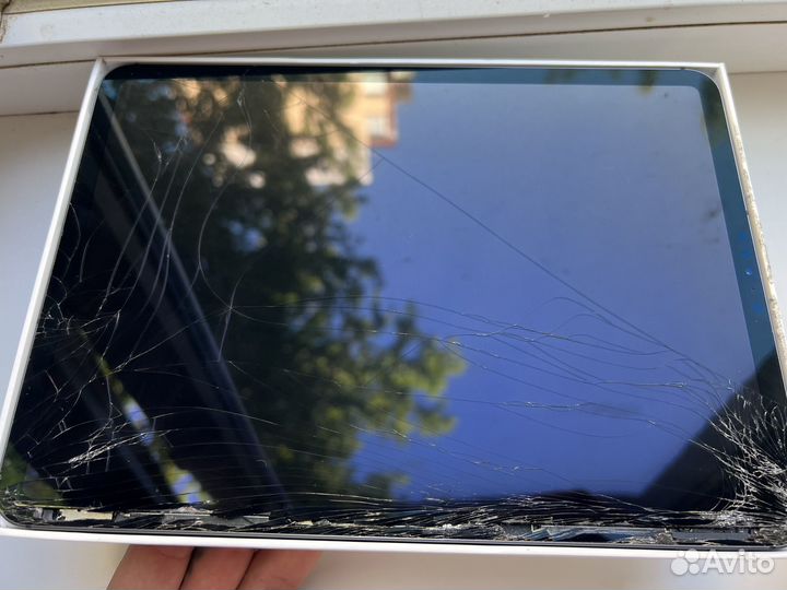 iPad pro 11 2018 64gb с симкой