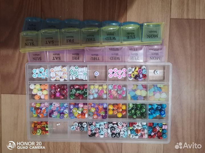 Украшения для брослетов