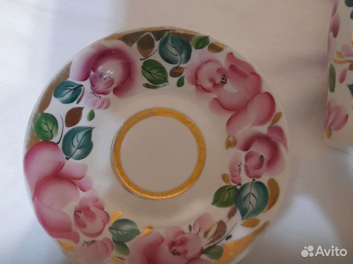 Бокал с блюдцем хайта