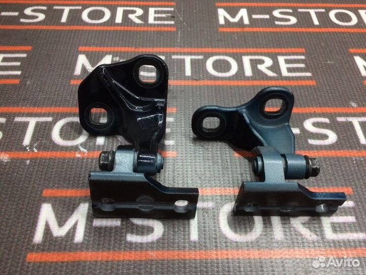 Петля двери задняя правая Bmw 7-Series E65 N62B48B