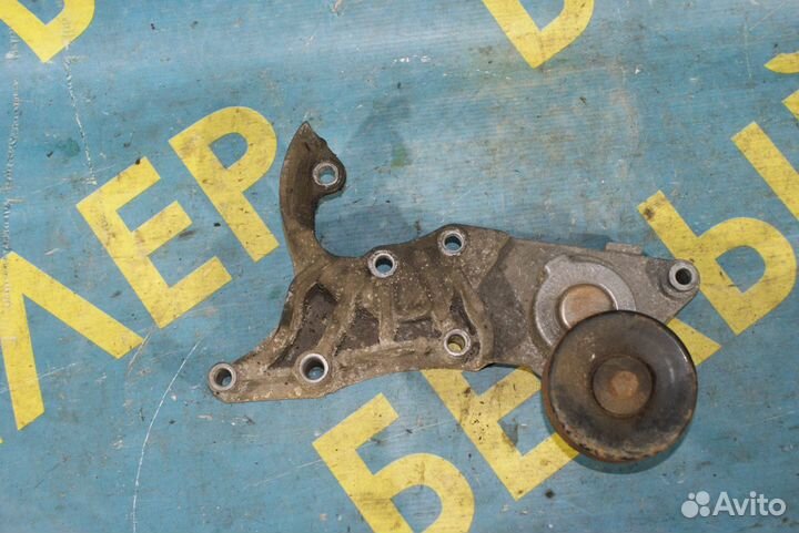 Натяжитель приводного ремня Dodge Caravan 3