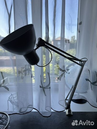 Настольная лампа IKEA белая