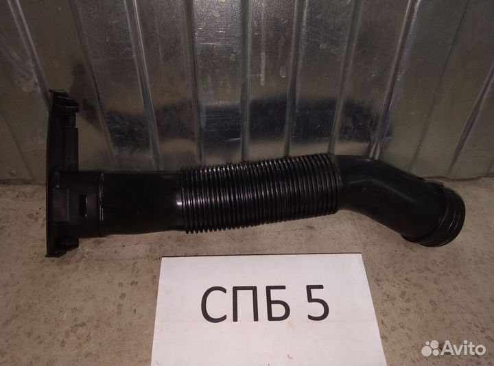 Патрубок фильтра воздуха Volkswagen Polo 5 2010