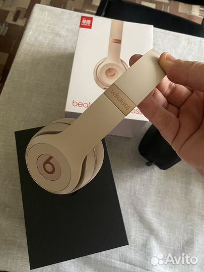 Беспроводные наушники beats solo 3