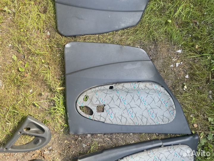 Дверные карты ваз 21104м