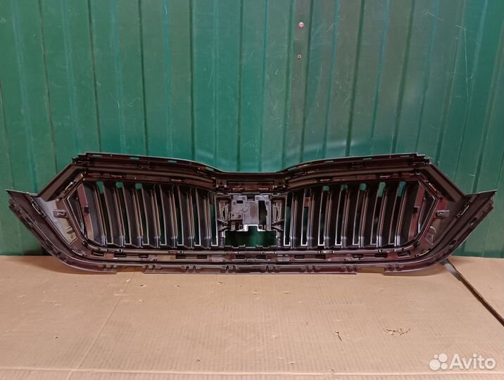 Решетка радиатора Skoda Octavia 4