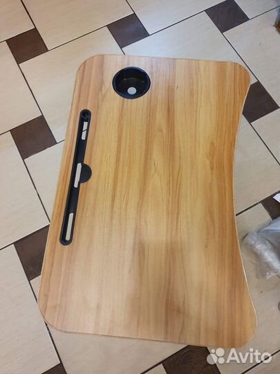 Столик для ноутбука и планшета складной