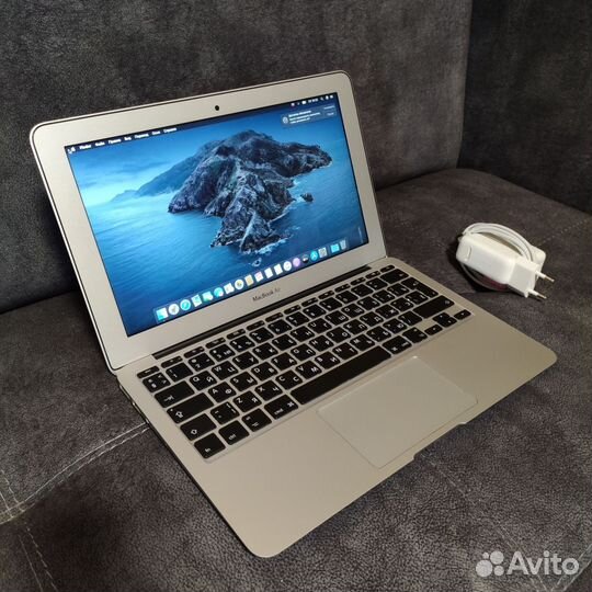 Apple macbook air mid 2012 A1465