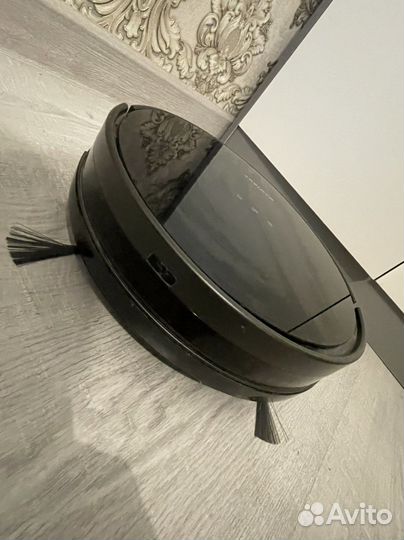 Робот пылесос мамибот