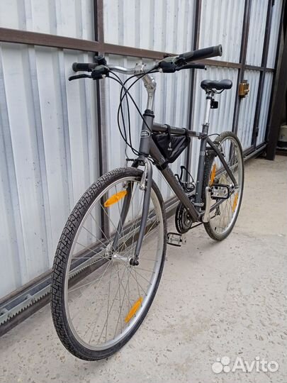 Велосипед Land Rover