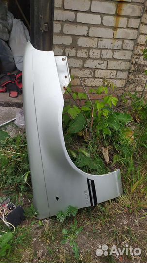 Крыло переднее правое на daewoo nexia