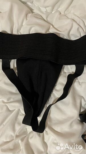 Ракушка защита паха Атака