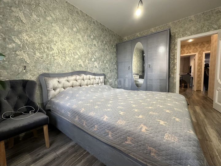 2-к. квартира, 54 м², 9/9 эт.