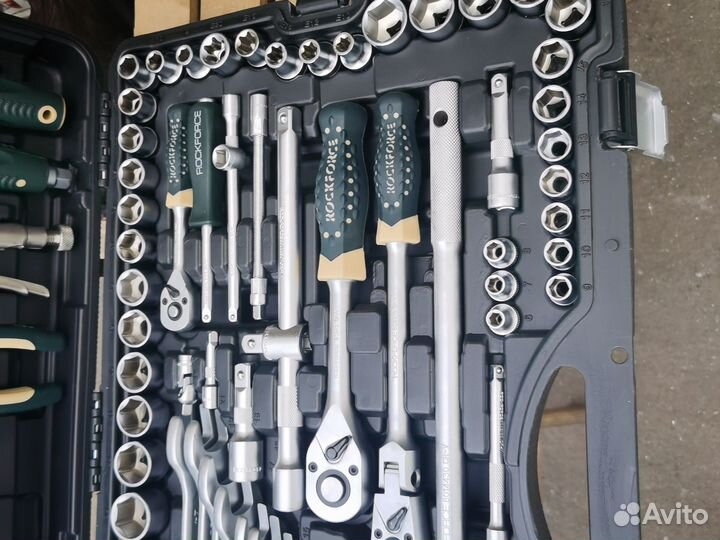 Набор инструмента rockforce 142 предмета