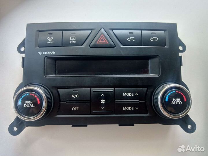 Блок управления климат-контролем Kia Sorento XM