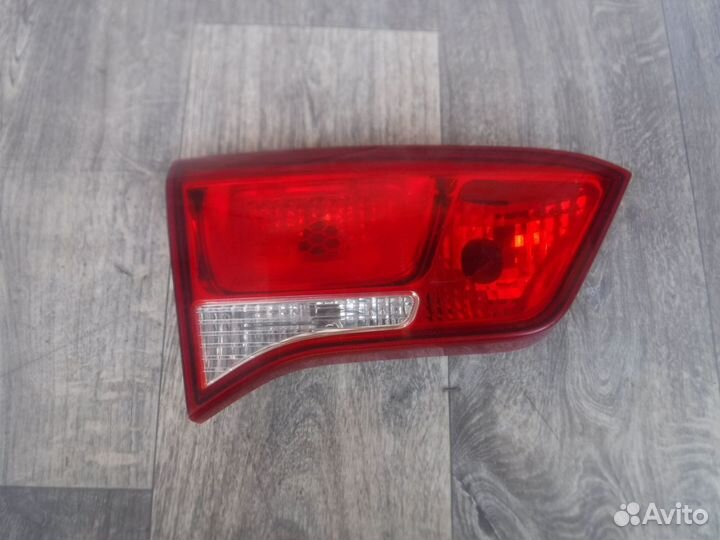 Фонарь левый внутренний (№22) KIA Rio 3 2016