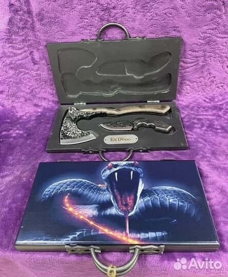 Топор и нож в кейсе из массива дерева карагач