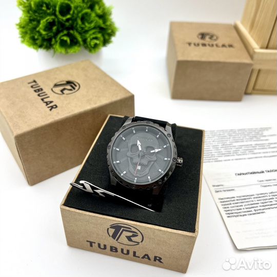 Tubular часы мужские новые