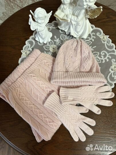 Вязанный комплект на девочку