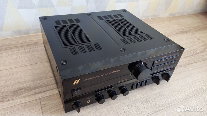 Sansui AU-X911DG (с Цапом, 220 вольт, Пульт ду)