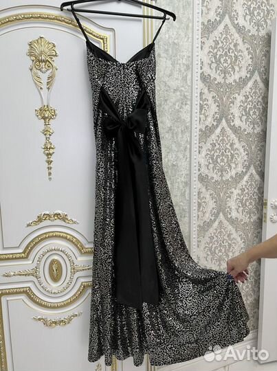 Платье вечернее