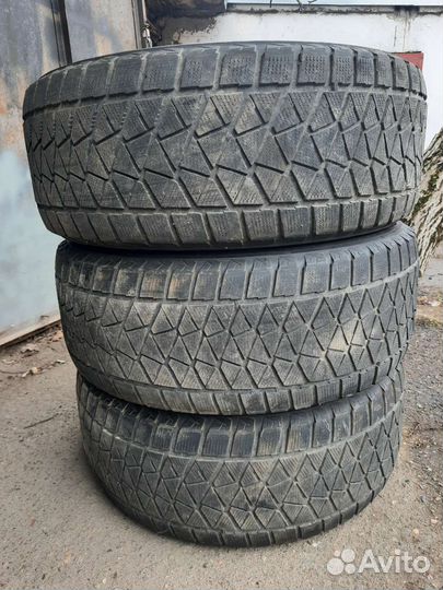 Bridgestone Blizzak DM-V2 285/60 R18 116R
