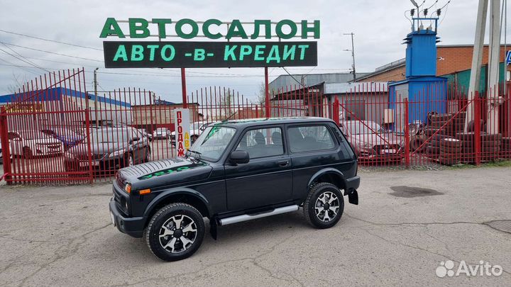 ВАЗ Niva 1.7 МТ, 2023, 8 км