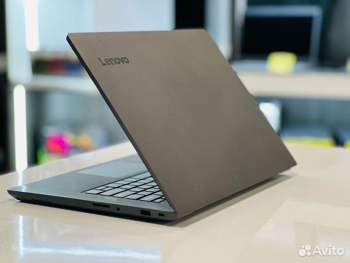 Ноутбук Lenovo 14