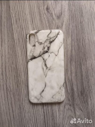 Чехлы на телефон