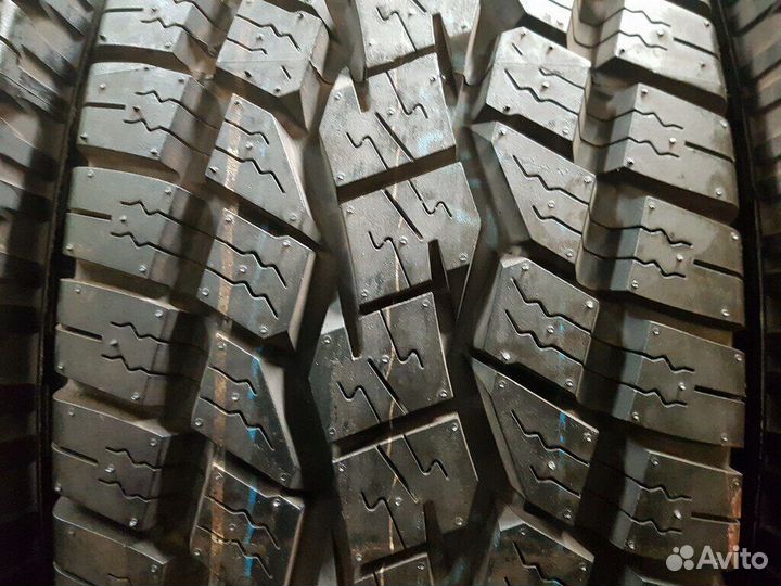 Toyo Open Country A/T 245/75 R17