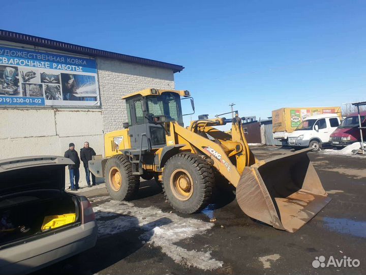 Фронтальный погрузчик XCMG LW300F, 2013