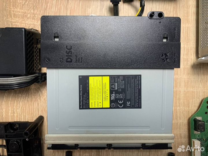 Разбор Xbox one s