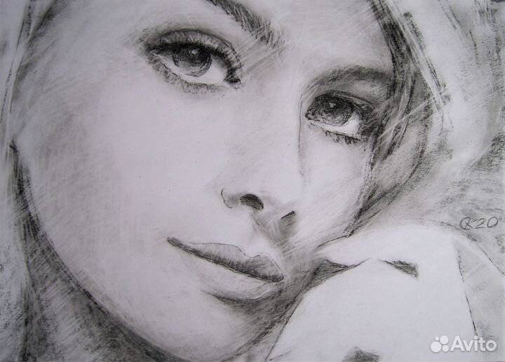 Рисунок - портрет (пастель, уголь, карандаш)