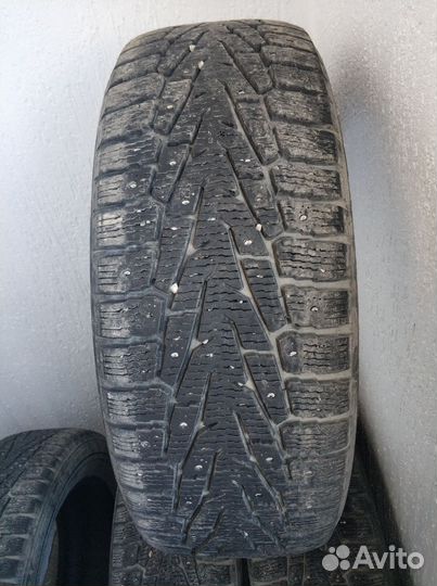 Nokian Tyres Hakkapeliitta 7 SUV 235/60 R18