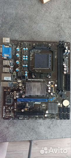 Материнская плата