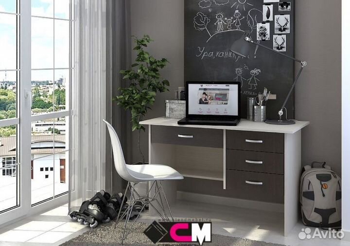 Стол письменный