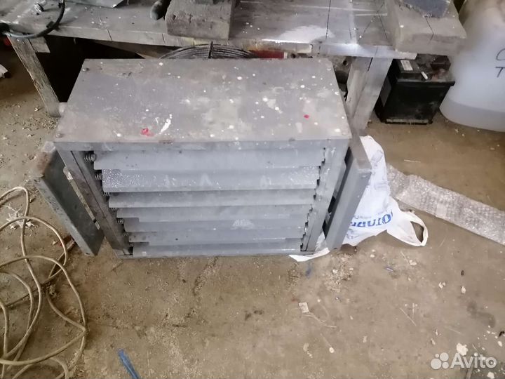 Тепловентилятор водяной