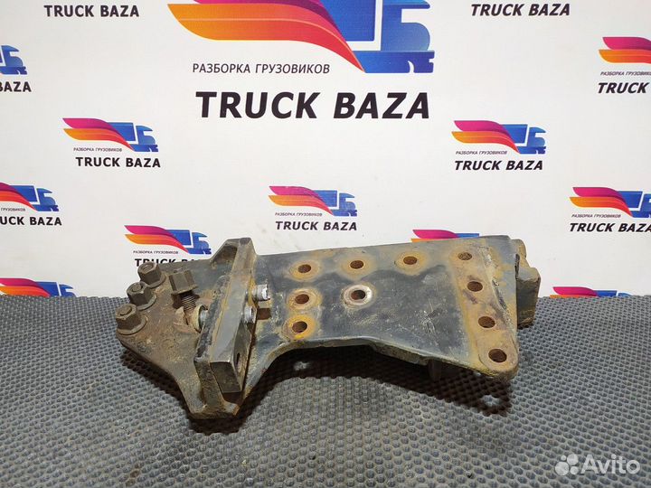 Кронштейн буксировочный правый Volvo FH, Volvo FM