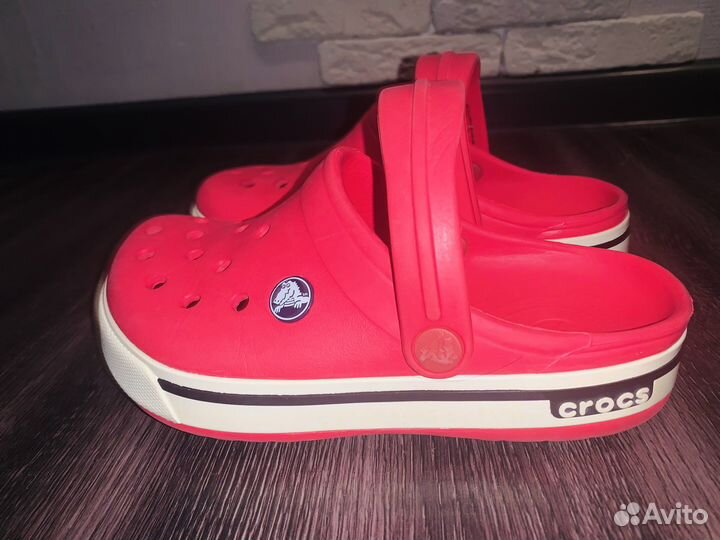 Шлепки crocs