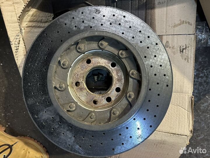 Карбонокерамические тормоза Porsche Cayenne