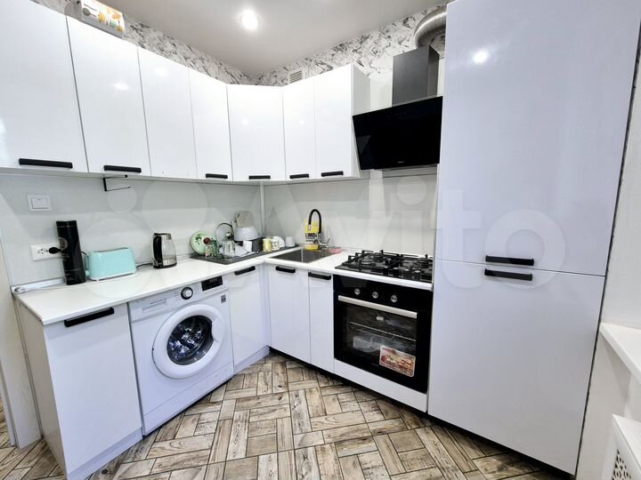 2-к. квартира, 52 м², 2/5 эт.