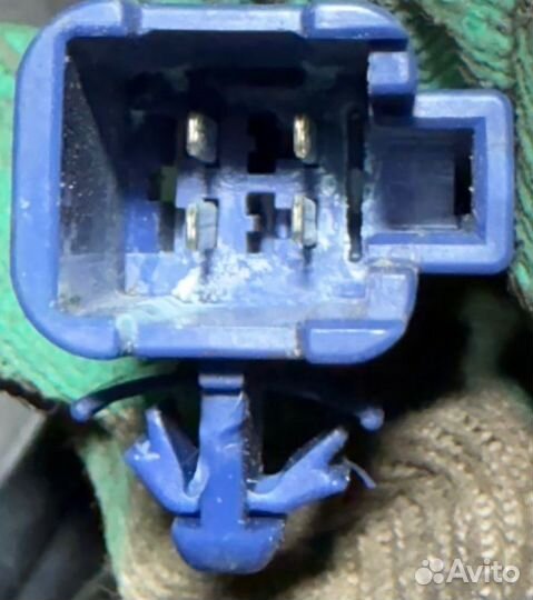 Замок багажника Toyota Prius 1500 2008