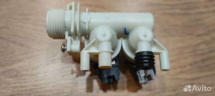 Электромагнитный клапан Whirlpool w16001667806