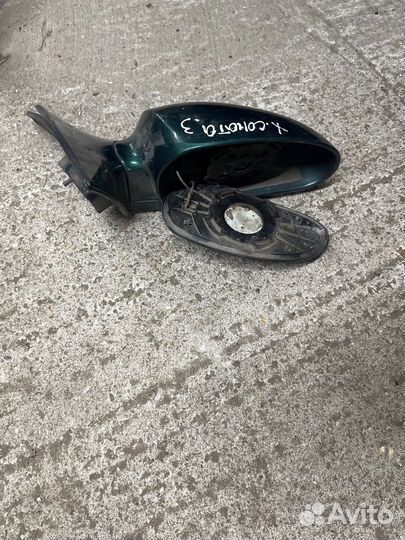 Зеркало правое Hyundai Sonata 3