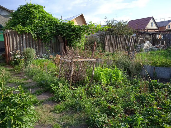 Дом 102 м² на участке 6 сот.