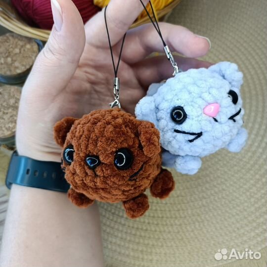 Вязаные брелоки