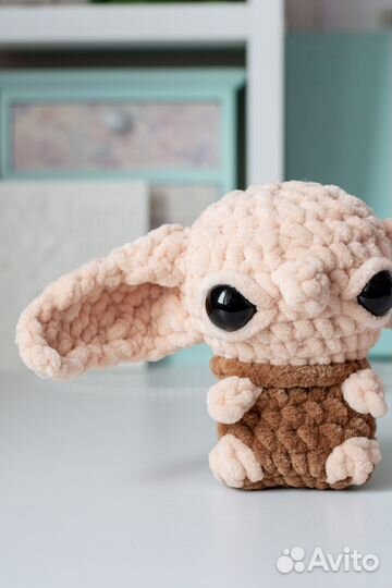 Игрушка Добби вязаная из плюша 11 см