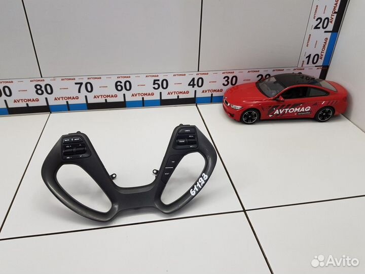 Блок кнопок на руль (Kia Cerato)