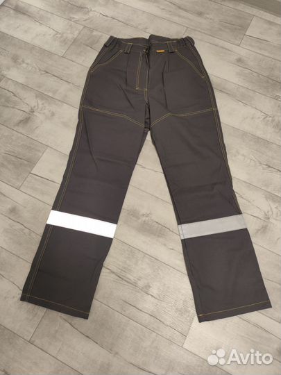 Костюм женский рабочий 48 размер