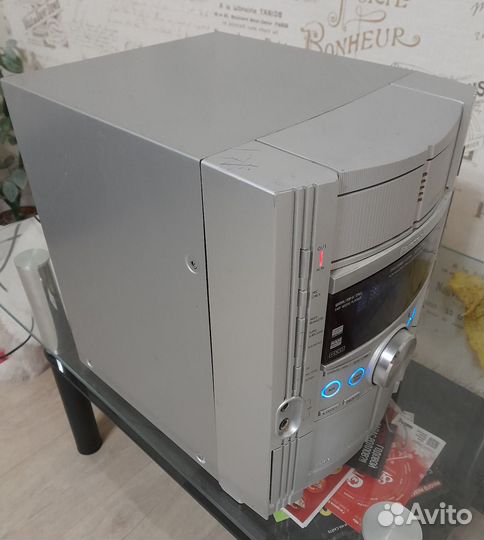 Музыкальный центр panasonic sa vk725D